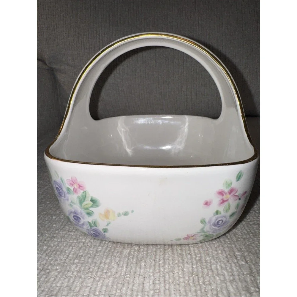 Vtg Ceramic Basket Handle Floral Pastel Gold Trim 1980s 8x6” Teleflora Easter